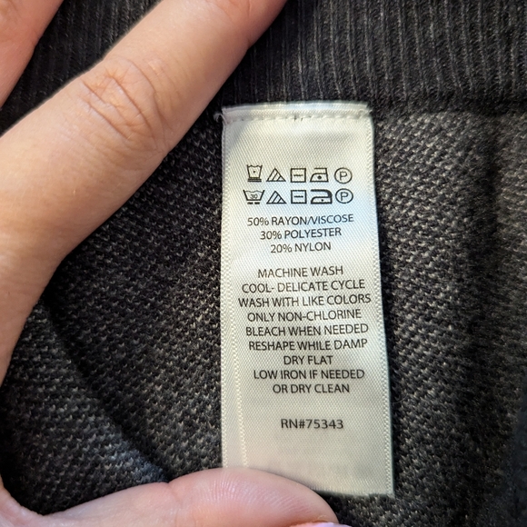 Joie Women's Aztec Print Medium Sweat Pants - Picture 5 of 6